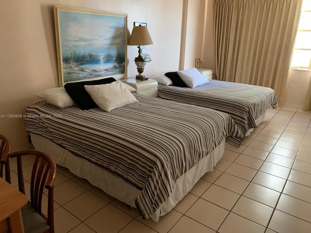 19201 Collins Ave # 323, Sunny Isles Beach FL 33160