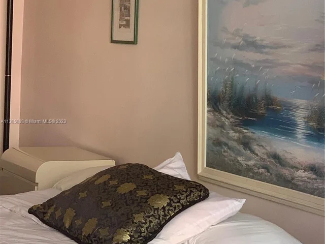 19201 Collins Ave # 323, Sunny Isles Beach FL 33160