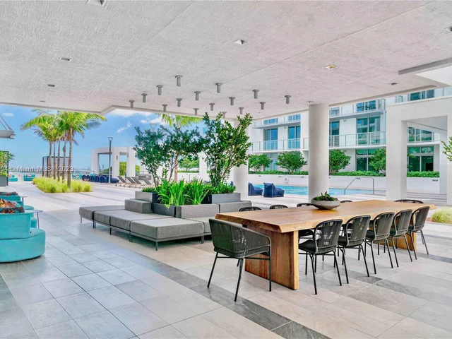 3900 Biscayne Blvd # 402, Miami FL 33137