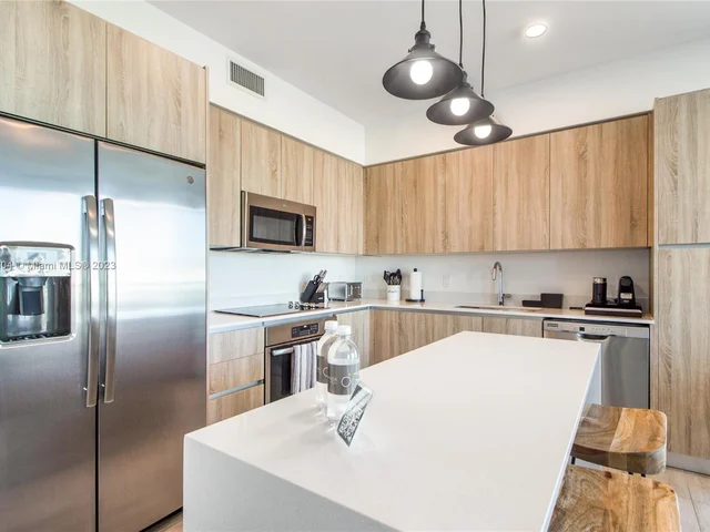 3900 Biscayne Blvd # 402, Miami FL 33137