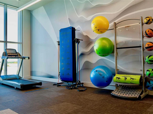 3900 Biscayne Blvd # 402, Miami FL 33137