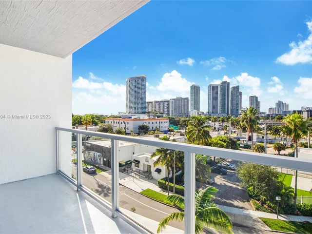 3900 Biscayne Blvd # 402, Miami FL 33137