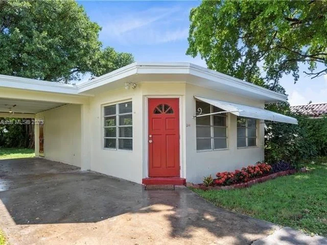 2111 Adams St, Hollywood FL 33020