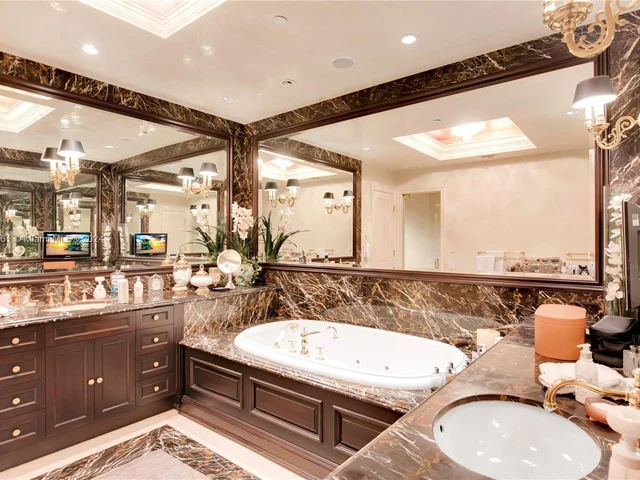 7482 Fisher Island Dr # 7482, Miami Beach FL 33109