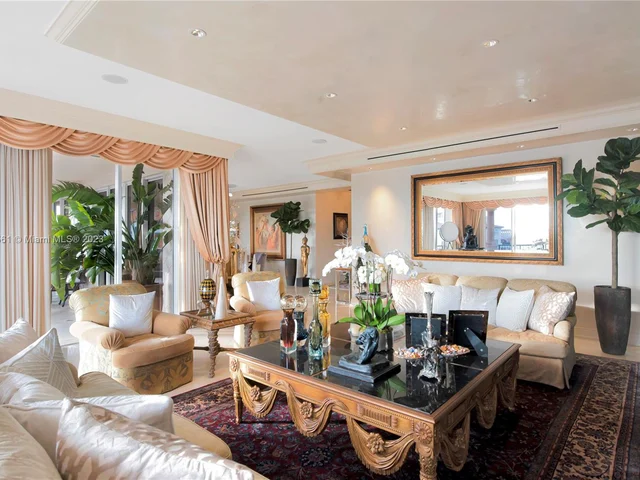 7482 Fisher Island Dr # 7482, Miami Beach FL 33109