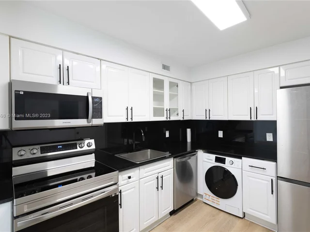 6770 Indian Creek Dr # 6P, Miami Beach FL 33141