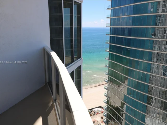 18001 Collins Ave # 2415, Sunny Isles Beach FL 33160