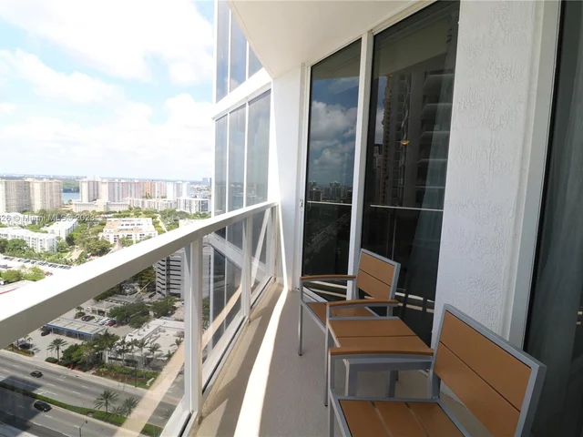 18001 Collins Ave # 2415, Sunny Isles Beach FL 33160