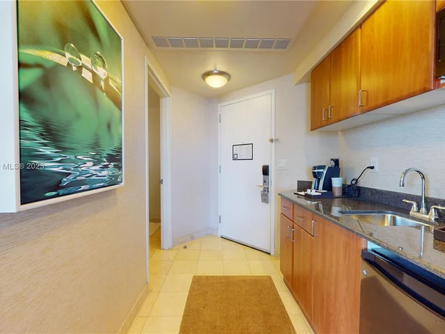 18001 Collins Ave # 2415, Sunny Isles Beach FL 33160