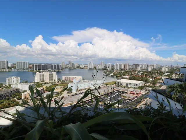 18001 Collins Ave # 2415, Sunny Isles Beach FL 33160
