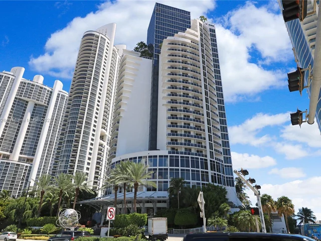 18001 Collins Ave # 2415, Sunny Isles Beach FL 33160