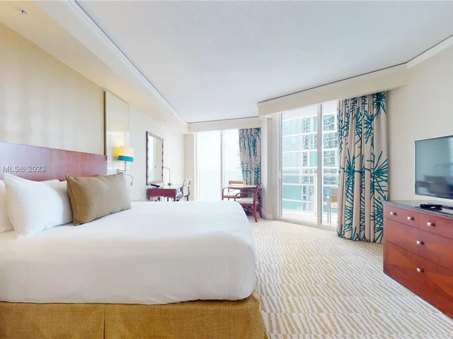 18001 Collins Ave # 2415, Sunny Isles Beach FL 33160