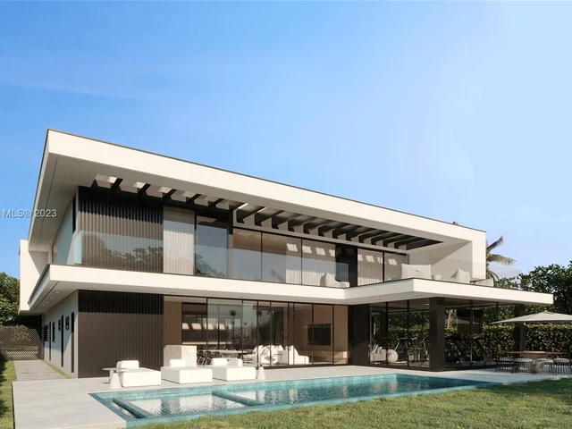 30 Samana Dr, Miami FL 33133