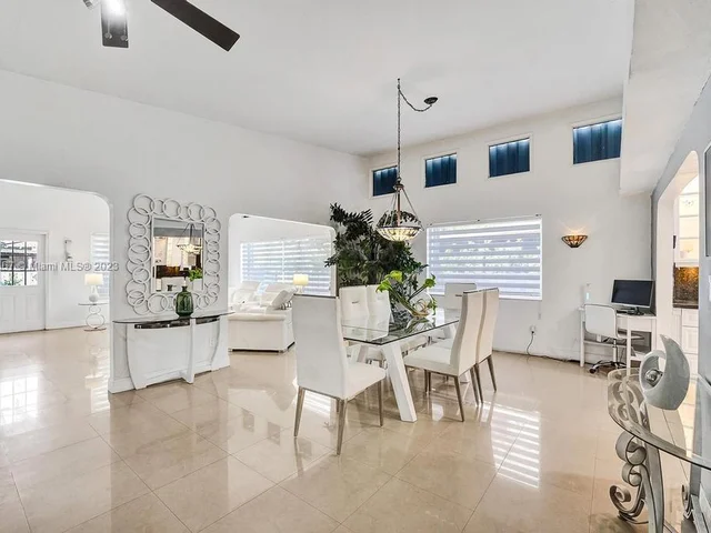 1750 71st St, Miami Beach FL 33141