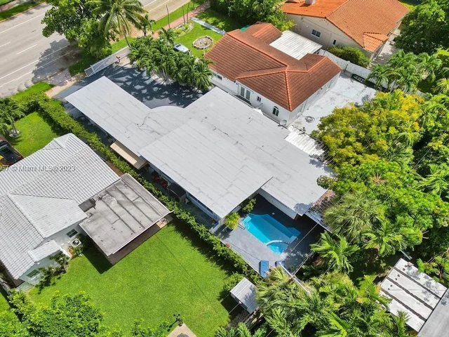 1750 71st St, Miami Beach FL 33141