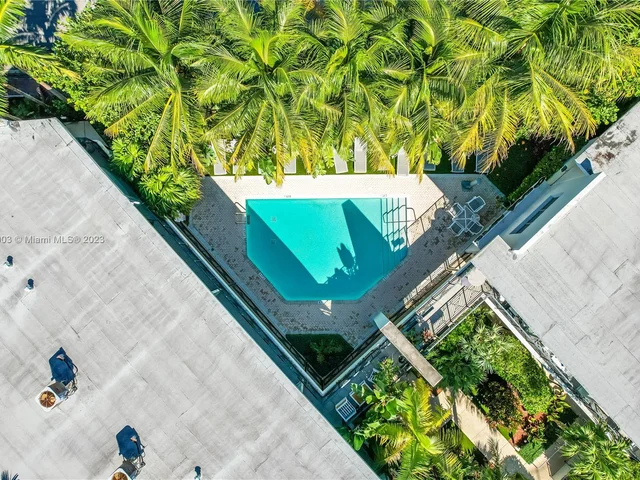 435 21st St # 107, Miami Beach FL 33139