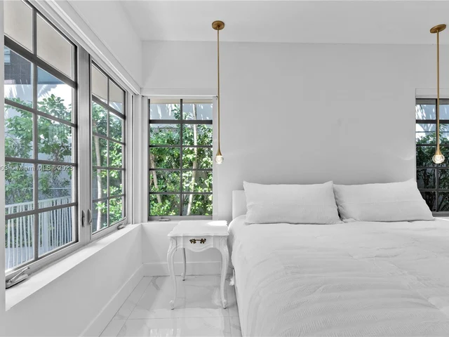 435 21st St # 107, Miami Beach FL 33139