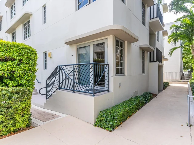 435 21st St # 107, Miami Beach FL 33139