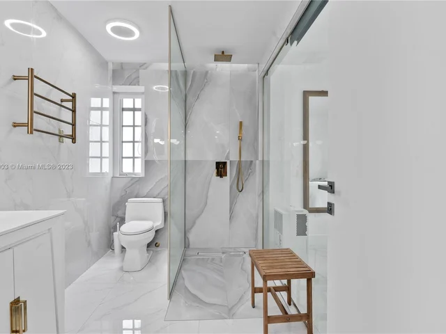 435 21st St # 107, Miami Beach FL 33139