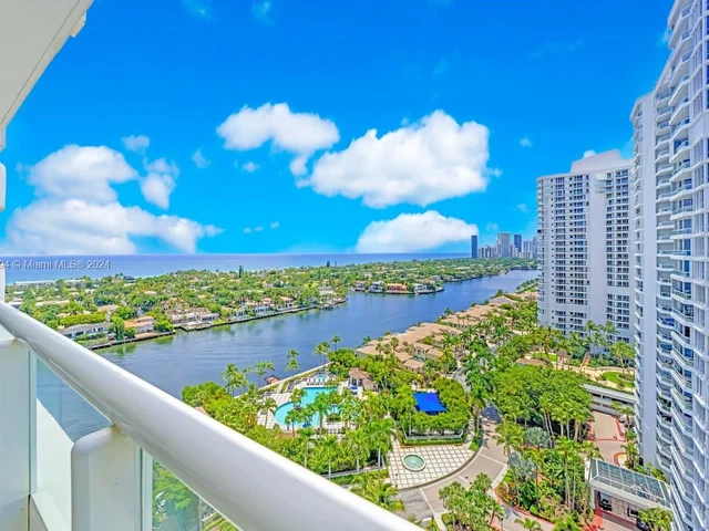 21200 Point Pl # 1901, Aventura FL 33180
