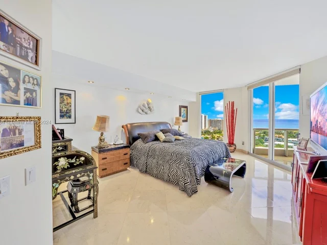 21200 Point Pl # 1901, Aventura FL 33180