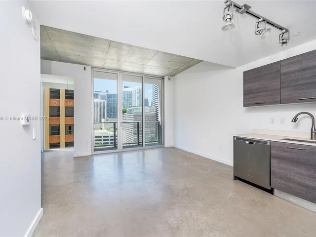 151 SE 1st St # 909, Miami FL 33131