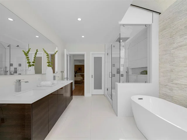 8920 SW 61st Ct, Pinecrest FL 33156