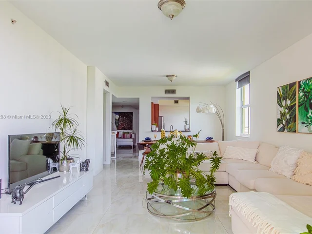 3340 NE 190 # 1101, Aventura FL 33180