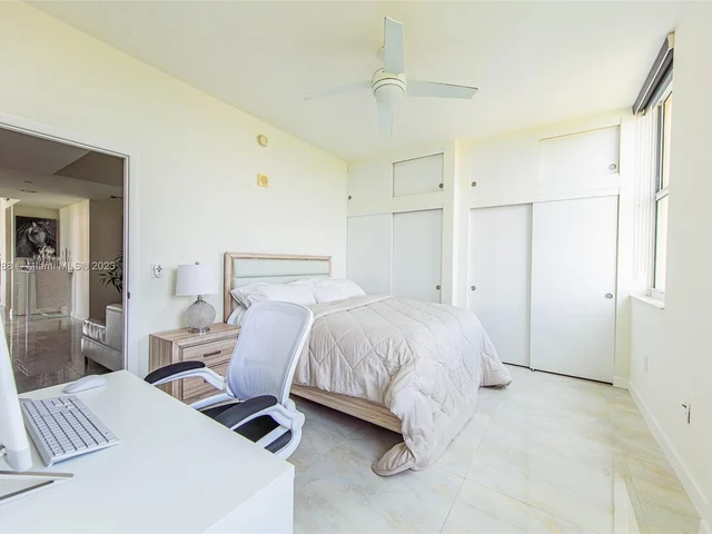 3340 NE 190 # 1101, Aventura FL 33180