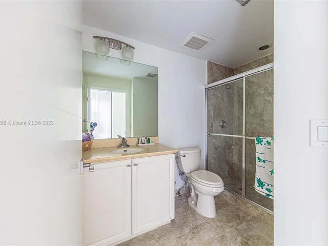 3340 NE 190 # 1101, Aventura FL 33180