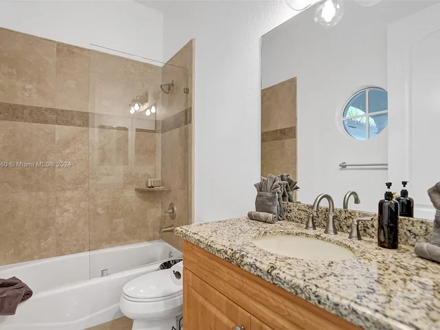 13751 Pine Meadow Ct, Davie FL 33325