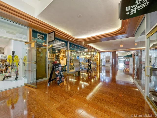 1717 N Bayshore Dr # 3738, Miami FL 33132