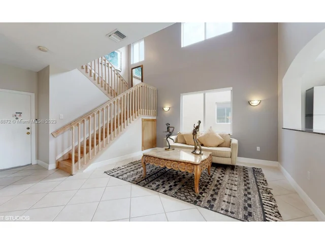 14666 SW 132nd Ct, Miami FL 33186