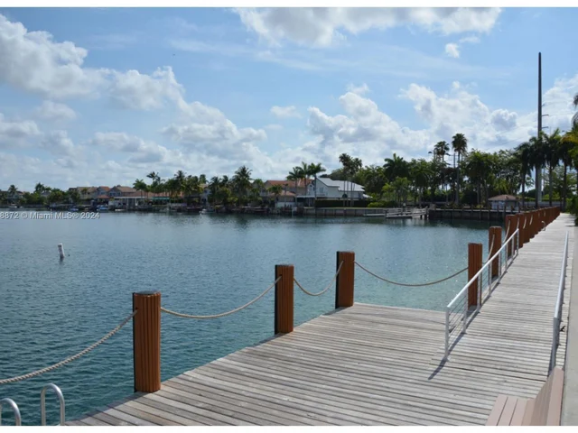 14666 SW 132nd Ct, Miami FL 33186