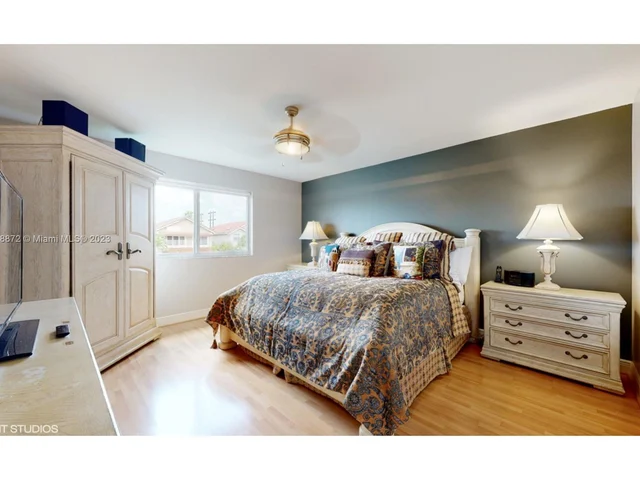 14666 SW 132nd Ct, Miami FL 33186