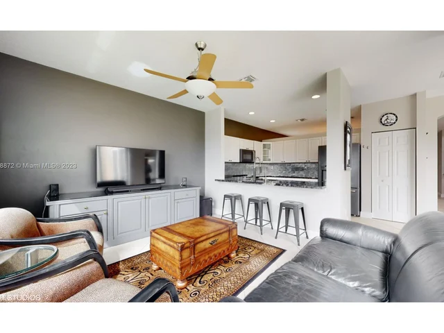 14666 SW 132nd Ct, Miami FL 33186