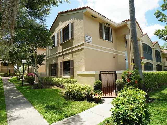 402 SW 158th Ter # 102, Pembroke Pines FL 33027