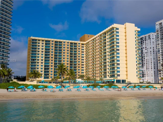 2501 S Ocean Dr # 810, Hollywood FL 33019