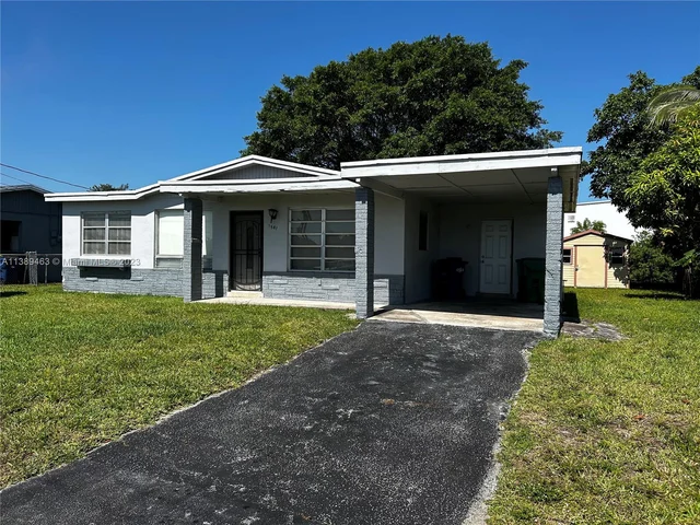 1581 NW 33rd Ter, Lauderhill FL 33311