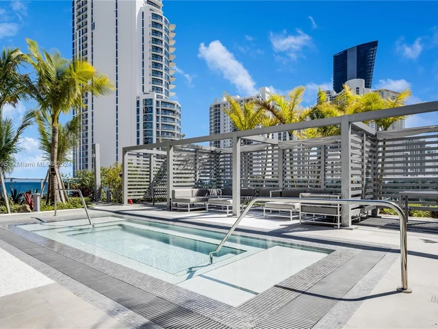 17550 Collins Ave # 805, Sunny Isles Beach FL 33160