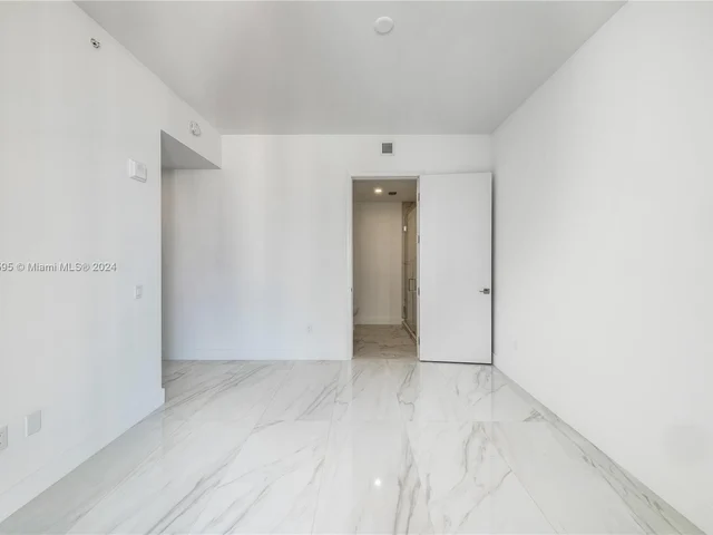17550 Collins Ave # 805, Sunny Isles Beach FL 33160
