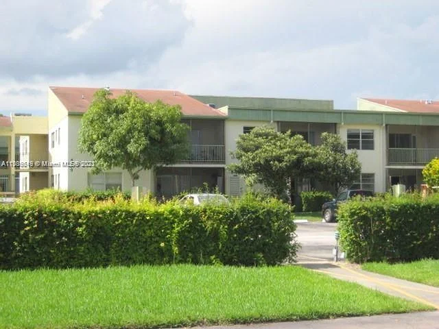 4279 NW 89th Ave # 103, Coral Springs FL 33065