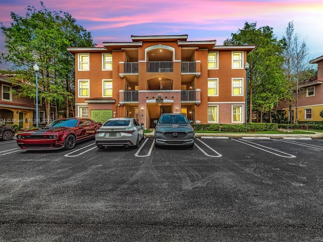 6590 W Sample Rd # 6590, Coral Springs FL 33067