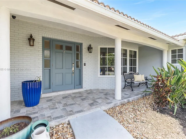 6550 NE 20th Way, Fort Lauderdale FL 33308