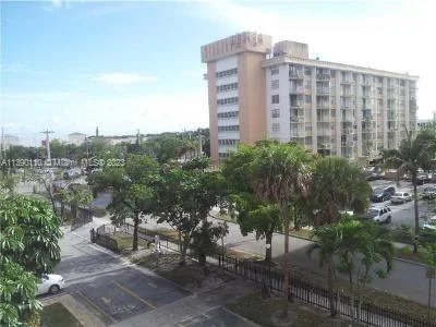 16751 NE 9th Ave # 304, North Miami Beach FL 33162