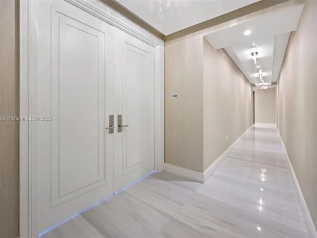 17901 Collins # 4306, Sunny Isles Beach FL 33160