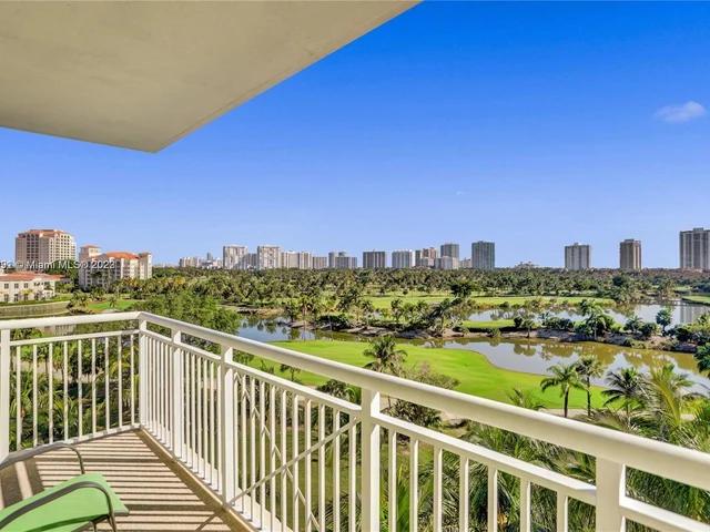 19501 W Country Club Dr # 714, Aventura FL 33180