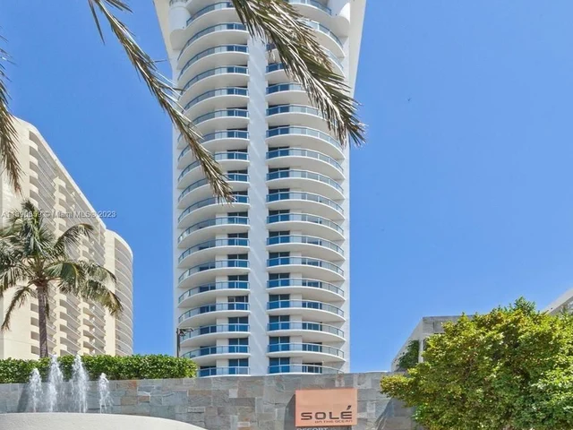 17315 Collins Ave # 605, Sunny Isles Beach FL 33160