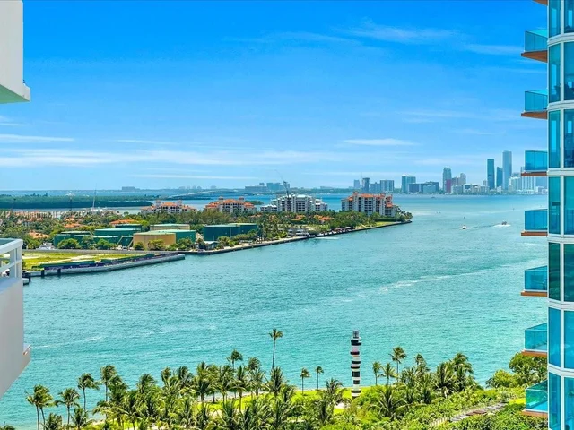 400 S Pointe Dr # 1910, Miami Beach FL 33139