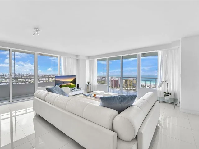 400 S Pointe Dr # 1910, Miami Beach FL 33139